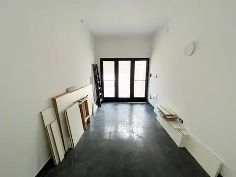 Alquiler Casa uso profesional/institucional. Altura Av. Pellegrini 3900