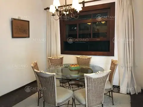 Importante propiedad en inmejorable zona!