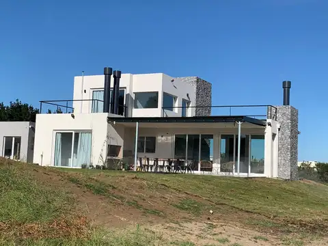 Casa en Alquiler Temporal de 4 dormitorios