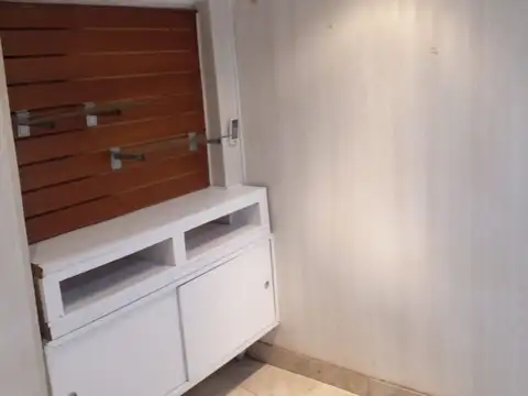 Federico Lacroze 1900, Piso PB