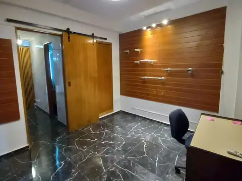 BELGRANO, Federico Lacroze al 1900, P. Baja, Totalmente reciclado, 4 Despachos, c/u c/aire acond.2 bños, 53 m2.