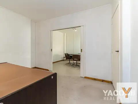 Oficina en Alquiler 50 años