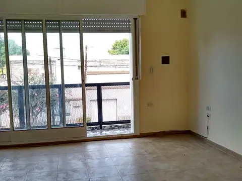 Casa en Alquiler al Este