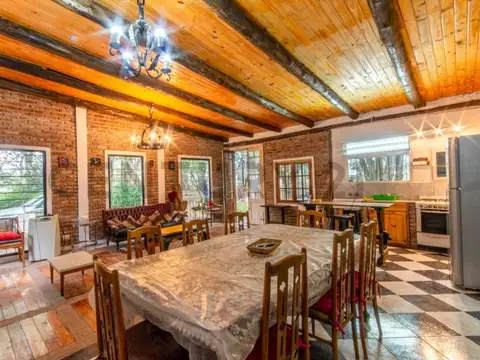 QUINTA VACACIONAL CON CABAÑAS PARA HOSPEDAJE EN VENTA (acepta menor valor en CABA)