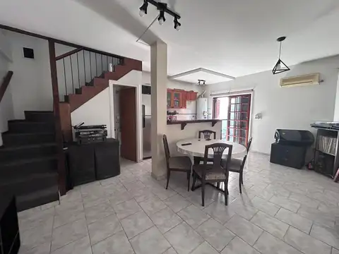 El equilibrio perfecto entre casa y departamento existe… y está en Banfield