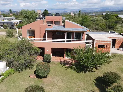 Casa en Venta de 5 dormitorios