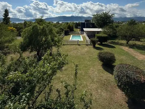 Casa con 2 cabañas en venta Potrero De Garay, Los espinillos