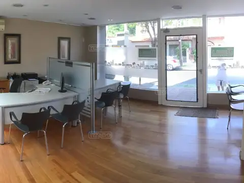 Local  en Venta ubicado en Olivos, Zona Norte