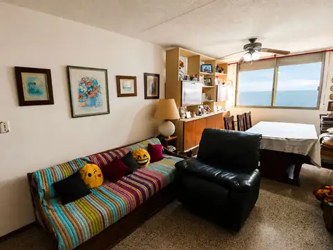 VENTA APARTAMENTO 3 DORMITORIOS CIUDAD VIEJA
