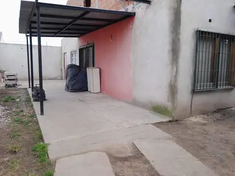 Casa en Alquiler en Virrey del Pino, $ 450.000
