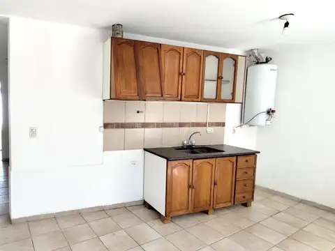 Depto Tipo Casa 3 ambientes con 1 baño