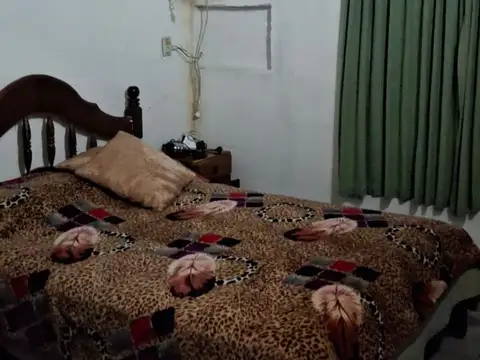 Casa 6 ambientes con 2 baños