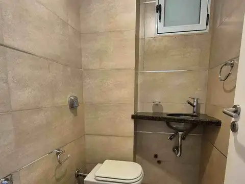 Departamento 5 ambientes con 2 baños