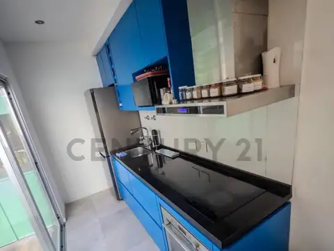 Depto Tipo Casa en Venta de 3 ambientes