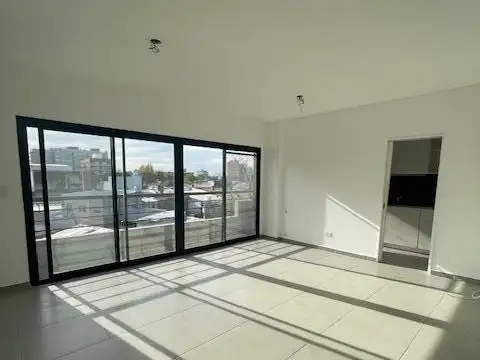 Departamento en  venta 4 amb en Tigre