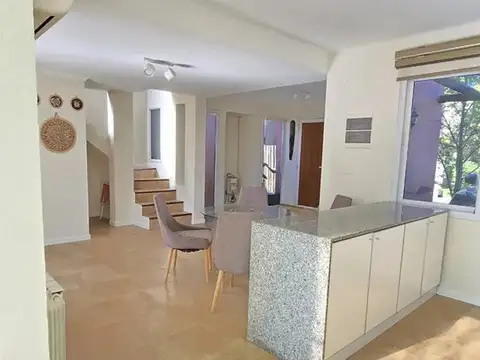 California Village Barrio Privado 100