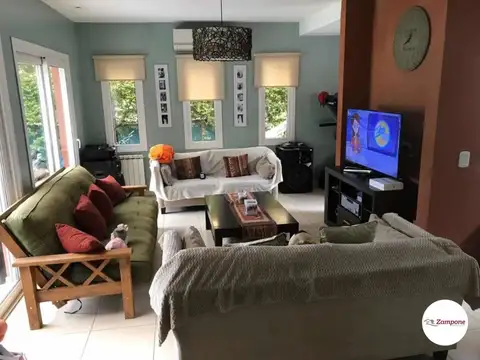 Casa en Venta de 4 dormitorios