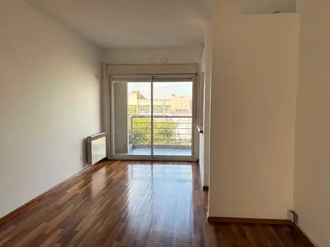 Mendoza 4800, Piso 5