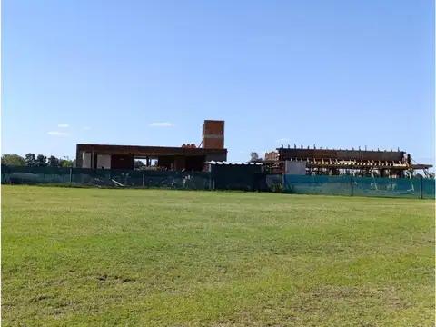 "LA FINCA COUNTRY CLUB" Terreno 800mts2.