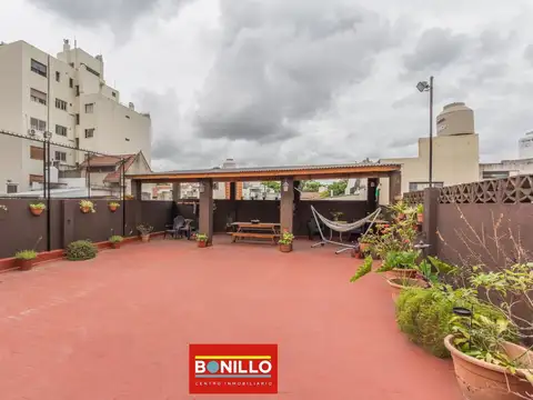 Depto Tipo Casa en Venta 60 años