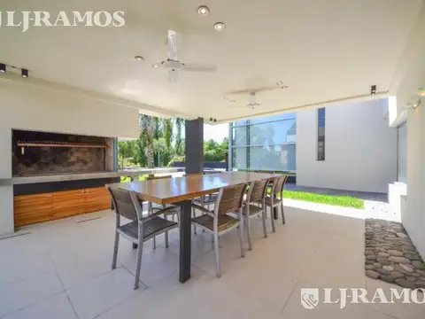 Casa en Alquiler al Noreste