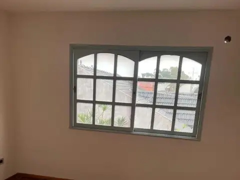 Departamento en Alquiler de 4 ambientes