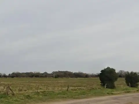 Campo en venta - 2.420.000Mts2 - Mechongué