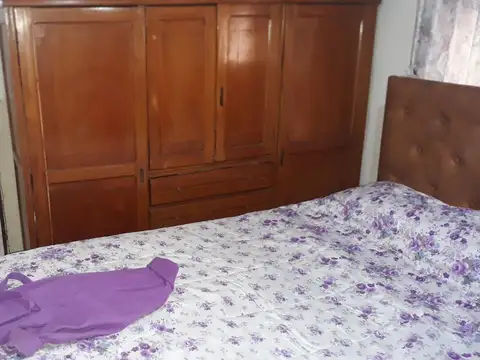 Moreno Muy buena ubicación Casa+Local+Depto Ideal 2 flias