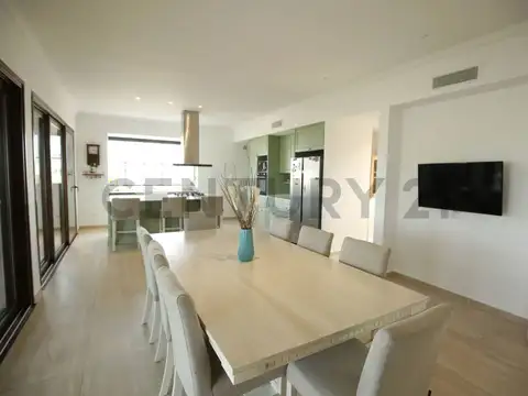 Casa en Venta 1 año