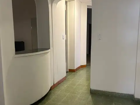Depto Tipo Casa en Alquiler de 3 ambientes