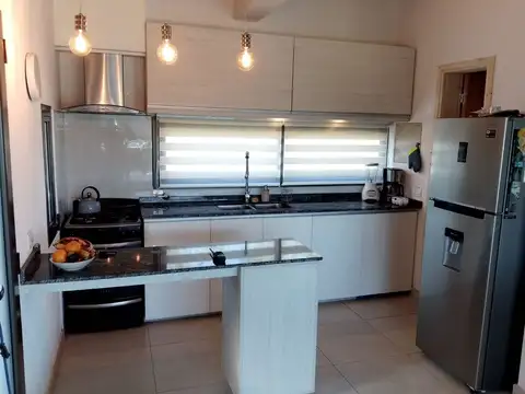 Venta de casa en Alba de Tanqay, Maipu