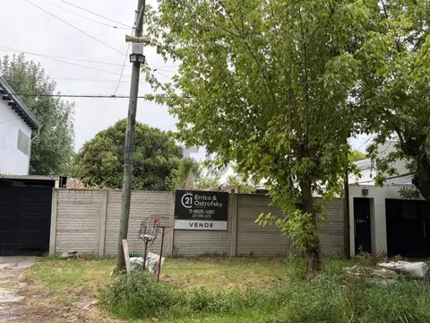 Lote en venta en José Hernandez, La Plata
