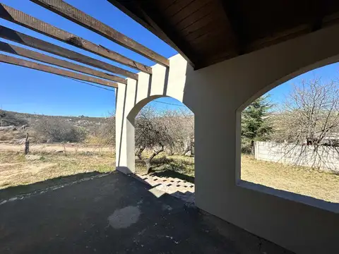 VENTA CASA ESTANCIA VIEJA GRAN LOTE CERCA DE RIO