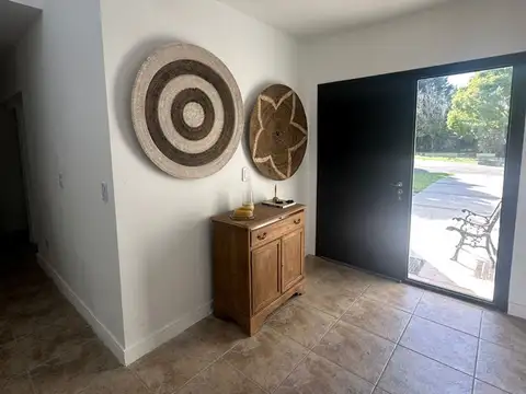 Casa en Venta en La Lonja, USD 280.000