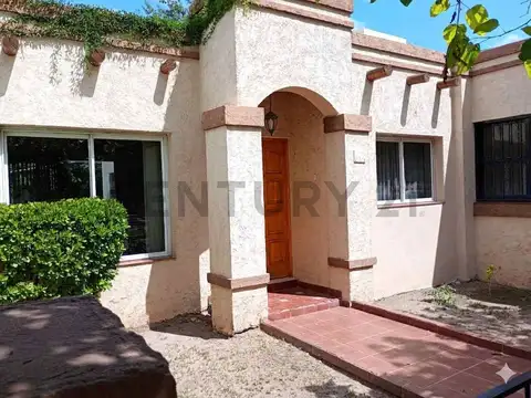 CASA EN VENTA BARRIO FURLOTTI