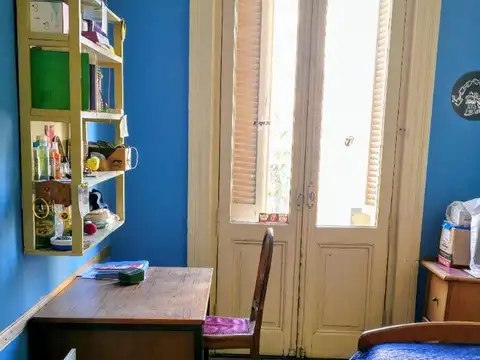 Depto Tipo Casa 5 ambientes con 2 baños