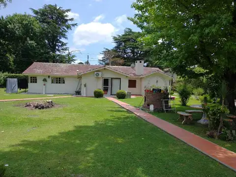 Casa en Venta en Villa Elisa, USD 300.000