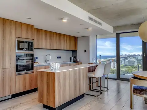 Departamento en Alquiler en Playa Brava, USD 9.000