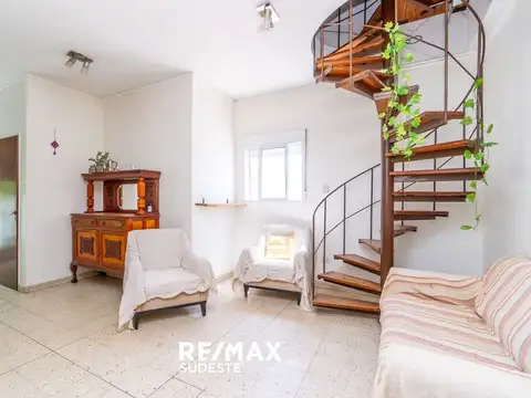 Depto Tipo Casa en Venta de 3 dormitorios