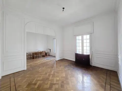 Departamento en Venta 80 años