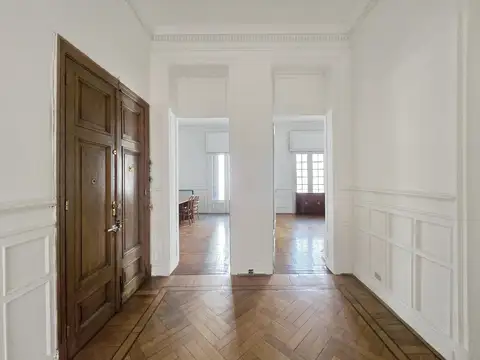 Venta Departamento Monserrat - 7 Ambientes