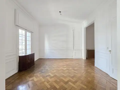 Departamento 7 ambientes con 3 baños