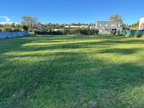 Terreno en Venta 23  mts Frente