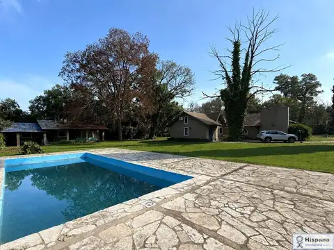 RETASADA OPORTUNIDAD! Casa en venta con pileta, en el Barrio Los Jazmines,Del Viso,Pilar. CON PLANOS