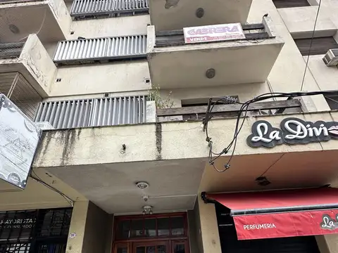 Monoambiente en alquiler en el centro de Remedios de Escalada - Beltrán al 100