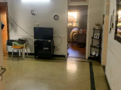 Depto Tipo Casa en Venta con 1 cocheras