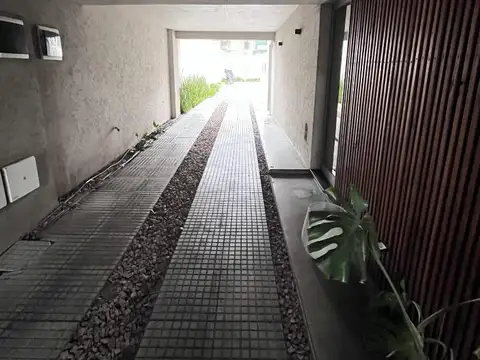 Casa 2 ambientes con 1 baño