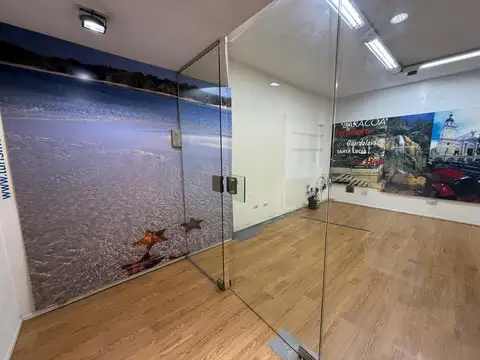 Oficina en Alquiler 40 años
