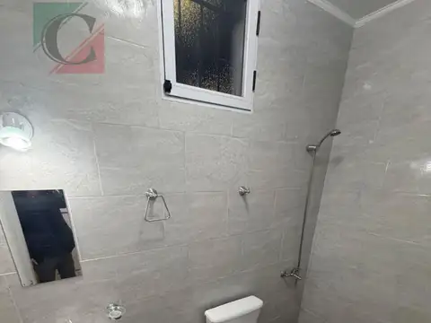 PH Monoambiente al frente Lanús Oeste
