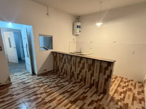 PH Monoambiente al frente Lanús Oeste